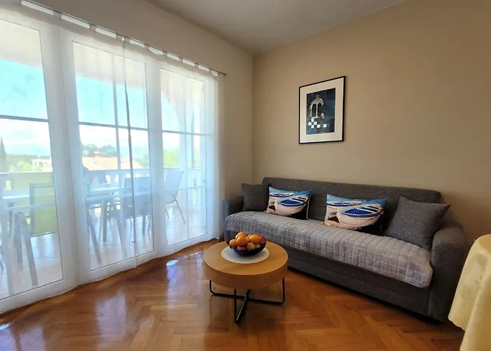 公寓 Danica Mit Balkon By Interhome